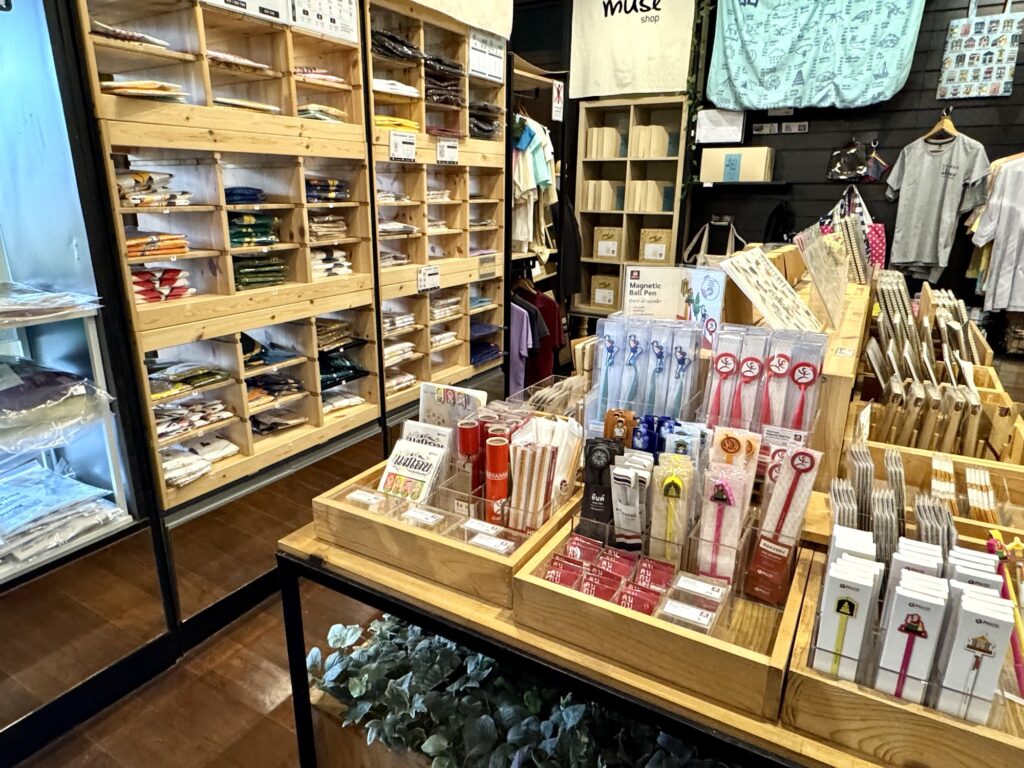 サイアム博物館のミュージアムショップ店内の様子