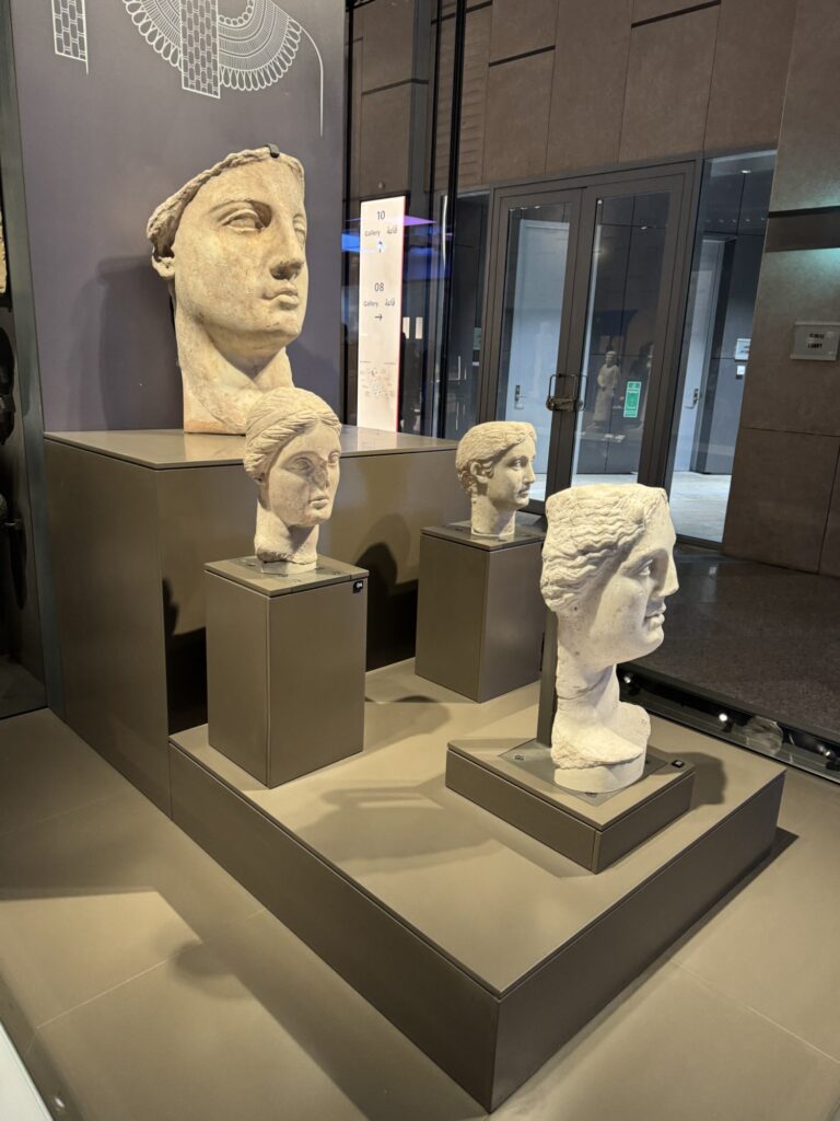 大エジプト博物館