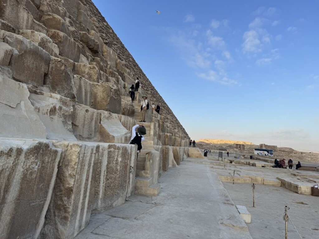 ピラミッド　内部　クフ王
